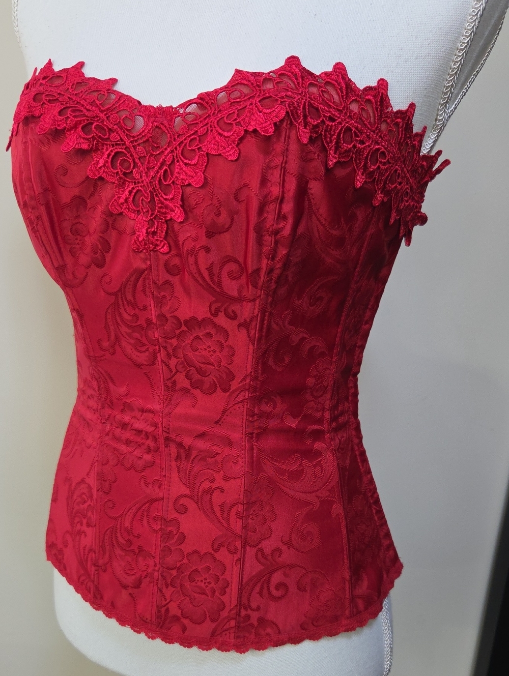 Frederick's of Hollywood Red Lace Jacquard Bustier Corset